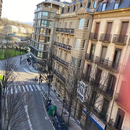 Lägenhet Next To La Avenida No12 San Sebastián